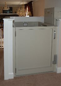 Apex Hydro Wheelchair Lift